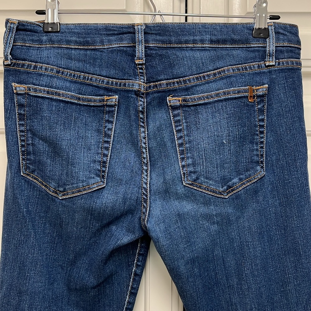 Joe’s “The Skinny”. Women’s size 31. - Picture 3 of 5